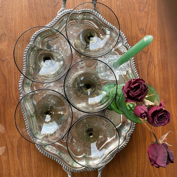 5 smoked glass champagne coupe, mid century barware, champagne glasses, MCM Gift - Picture 3 of 12